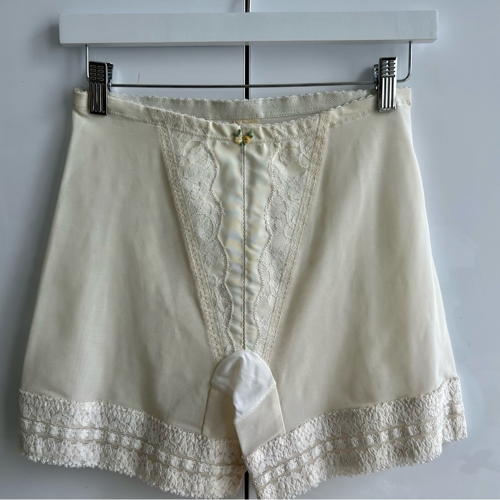 WHIRLPOOL Girdle Vintage S-M Off White